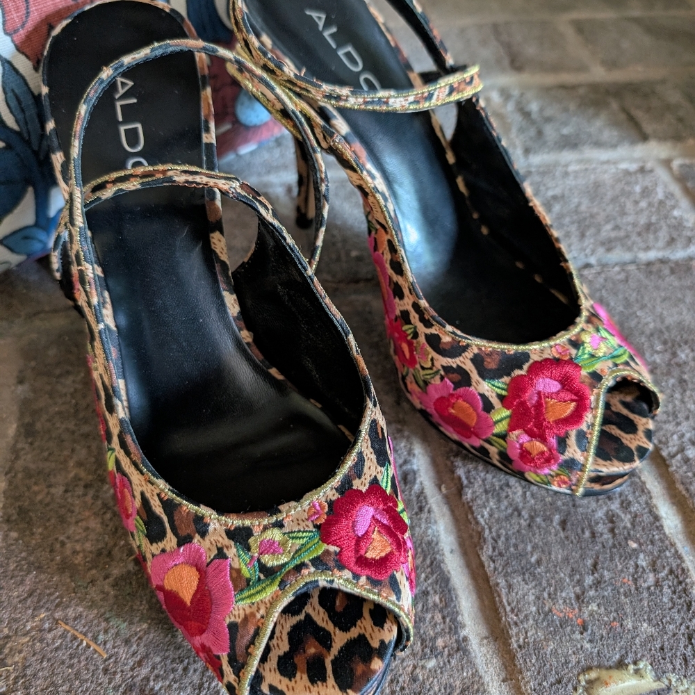 Leopard Print Floral Embroidered Aldo Women's Heels - Picture 9 of 10